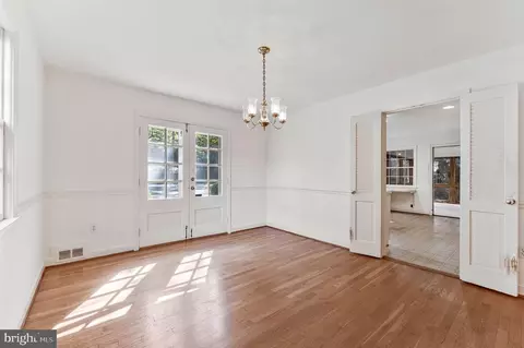 Other - 1719 Oak Ln, Mclean, VA 22101 photo 3 of 12