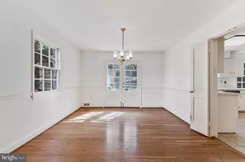 Other - 1719 Oak Ln, Mclean, VA 22101 photo 2 of 12