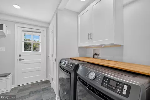 Other - 6012 Loretto St, Springfield, VA 22150 photo 6 of 9