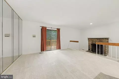 Living - 5800 Jacksons Oak Ct, Burke, VA 22015 photo 1 of 3