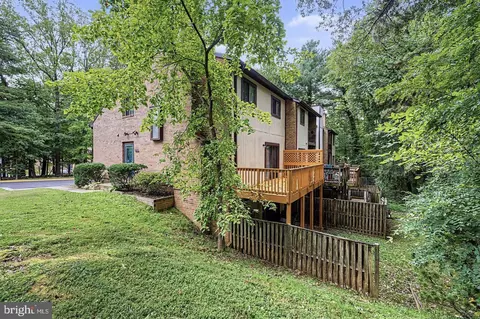 Exterior - 5800 Jacksons Oak Ct, Burke, VA 22015 photo 3 of 6