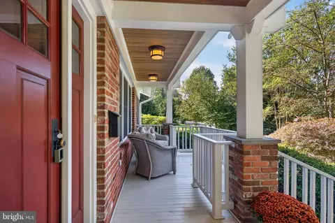 Exterior - 6619 Melrose Dr, Mclean, VA 22101 photo 2 of 14