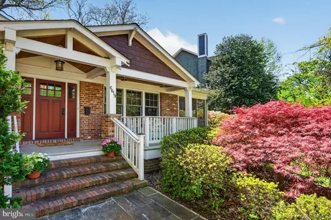 Exterior - 6619 Melrose Dr, Mclean, VA 22101 photo 1 of 14