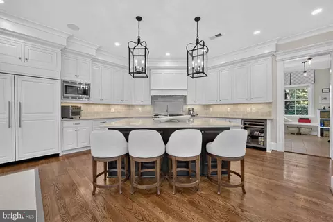 Kitchen - 1420 Kurtz Rd, Mclean, VA 22101 photo 1 of 1