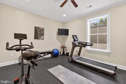 Other - 1420 Kurtz Rd, Mclean, VA 22101 photo 8 of 11