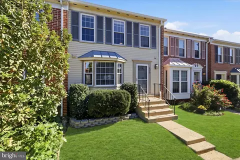 6579 Bermuda Green Ct, Alexandria, VA 22312