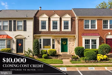 5529 Ridgeton Hill Ct, Fairfax, VA 22032