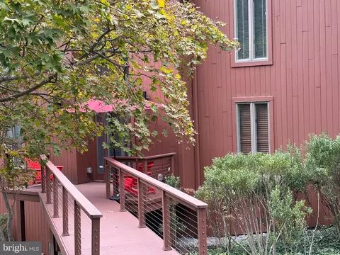 Other - 6133 Franklin Park Rd, Mclean, VA 22101 photo 2 of 6