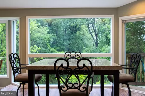 Dining - 9830 Faust Dr, Vienna, VA 22182 photo 1 of 3
