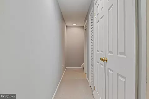 Entry Way - 9830 Faust Dr, Vienna, VA 22182 photo 4 of 4