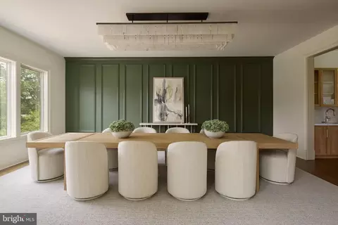 Dining - 1917 Kenbar Ct, Mclean, VA 22101 photo 1 of 4