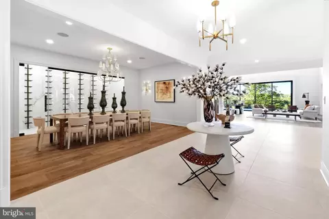 Dining - 620 Rivercrest Dr, Mclean, VA 22101 photo 1 of 4