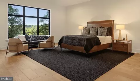 Bedroom - 620 Rivercrest Dr, Mclean, VA 22101 photo 5 of 5