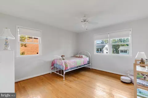 Bedroom - 6175 Hardy Dr, Mclean, VA 22101 photo 6 of 9