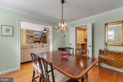 Dining - 6175 Hardy Dr, Mclean, VA 22101 photo 3 of 3
