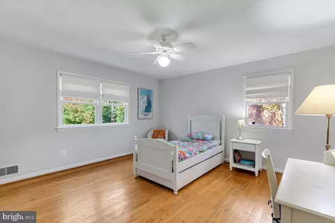 Bedroom - 6175 Hardy Dr, Mclean, VA 22101 photo 5 of 9
