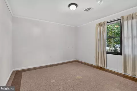Bedroom - 6105 Fernleigh Blvd, Springfield, VA 22152 photo 5 of 5