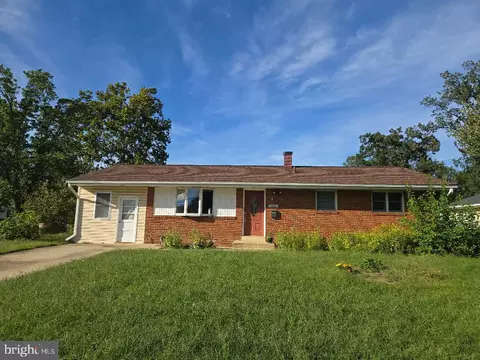Exterior - 6820 Mayo Ct, Springfield, VA 22150 photo 2 of 2