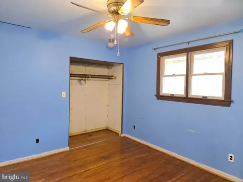 Bedroom - 6820 Mayo Ct, Springfield, VA 22150 photo 6 of 9