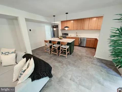 Kitchen - 11545 Maple Ridge Rd, Reston, VA 20190 photo 4 of 4
