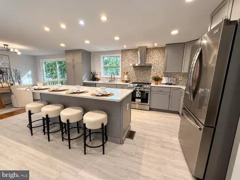 Kitchen - 2283 Dosinia Ct, Reston, VA 20191 photo 2 of 3