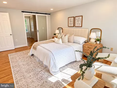 Bedroom - 2283 Dosinia Ct, Reston, VA 20191 photo 2 of 3