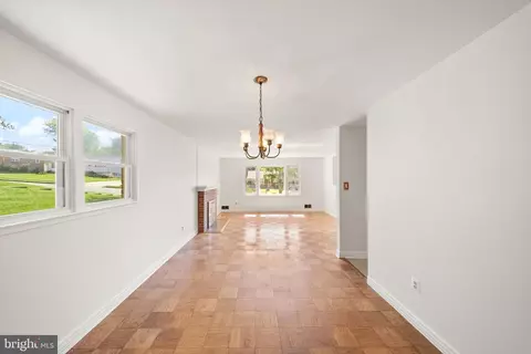 Living - 8108 Adair Ln, Springfield, VA 22151 photo 5 of 7