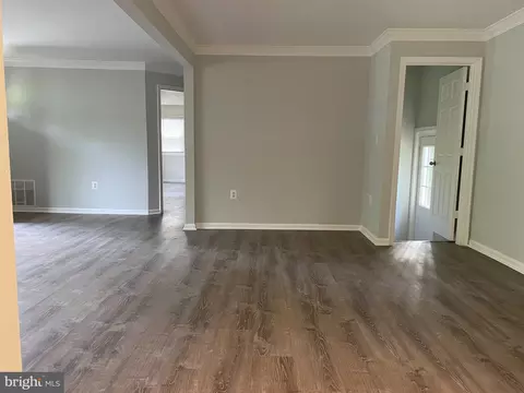 9101 Old Keene Mill Rd, Springfield, VA 22152 photo 7