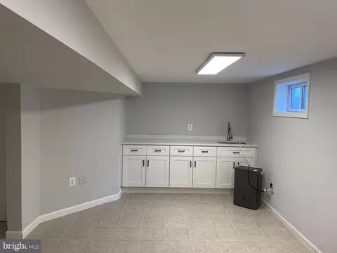 9101 Old Keene Mill Rd, Springfield, VA 22152 photo 4