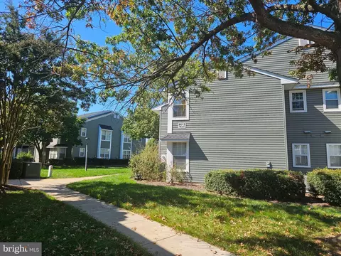 8612 Beekman Pl #D, Alexandria, VA 22309