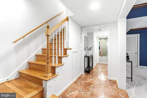 Entry Way - 1107 Wimbledon Dr, Mclean, VA 22101 photo 1 of 1