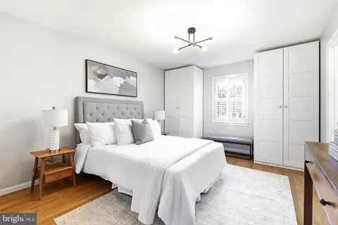 Bedroom - 1107 Wimbledon Dr, Mclean, VA 22101 photo 1 of 7