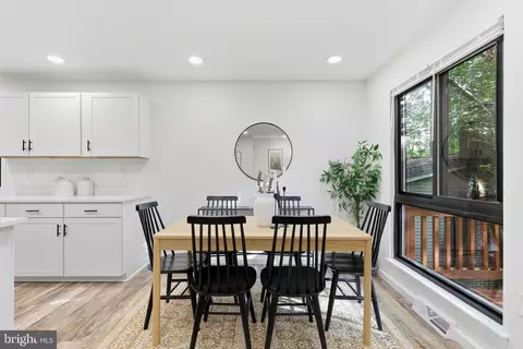Dining - 11586 Red Leaf Ct, Reston, VA 20191 photo 1 of 1