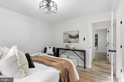 Bedroom - 11586 Red Leaf Ct, Reston, VA 20191 photo 3 of 4