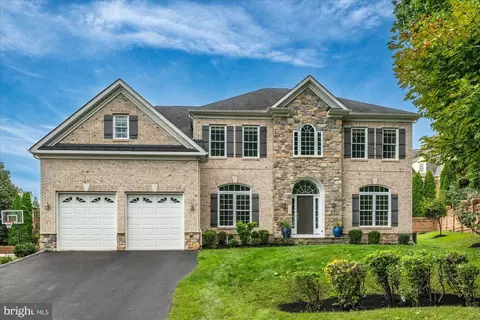 7205 Enterprise Ave, Mclean, VA 22101