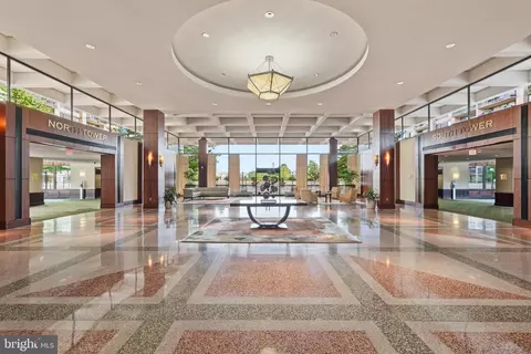 3701 S George Mason Dr #315N, Falls Church, VA 22041