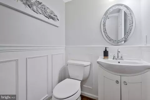 Other - 6401 Old Scotts Ct, Springfield, VA 22152 photo 4 of 11