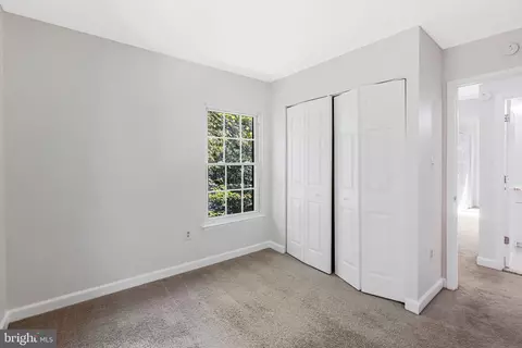 Bedroom - 6401 Old Scotts Ct, Springfield, VA 22152 photo 5 of 7