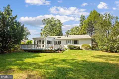 Exterior - 1433 Layman St, Mclean, VA 22101 photo 9 of 9