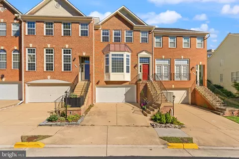 5269 Morning Mist Ln, Alexandria, VA 22312