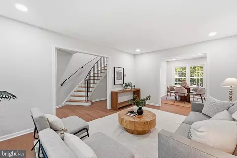 Living - 8531 Forrester Blvd, Springfield, VA 22152 photo 3 of 4