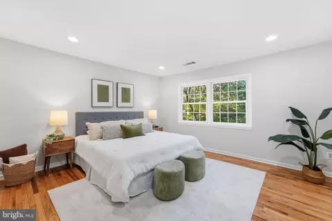 Bedroom - 8531 Forrester Blvd, Springfield, VA 22152 photo 1 of 7