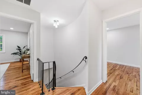Entry Way - 8531 Forrester Blvd, Springfield, VA 22152 photo 3 of 3