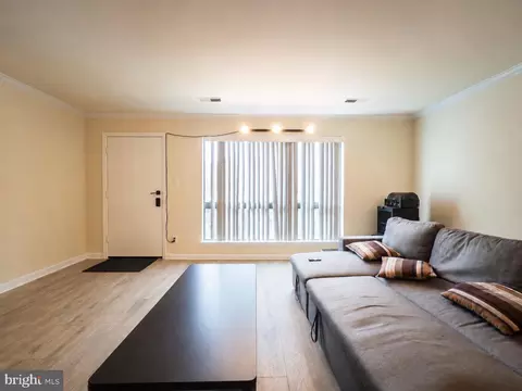 Living - 1795 Westwind Way #51, Mclean, VA 22102 photo 2 of 3