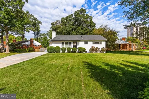 3635 Dannys Ln, Alexandria, VA 22311