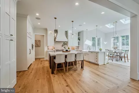 Kitchen - 7107 Sea Cliff Rd, Mclean, VA 22101 photo 1 of 6