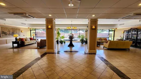Other - 6800 Fleetwood Rd #1003, Mclean, VA 22101 photo 8 of 15