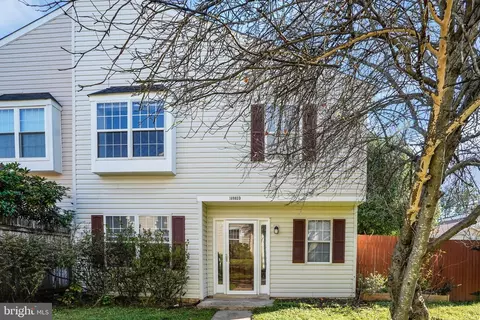 14003 D Grumble Jones Ct, Centreville, VA 20121