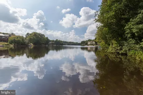 View/Area - 11034 Granby Ct, Reston, VA 20191 photo 1 of 1
