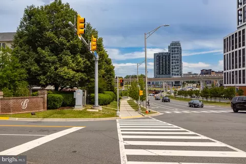 Exterior - 1600 Spring Gate Dr #2207, Mclean, VA 22102 photo 3 of 3
